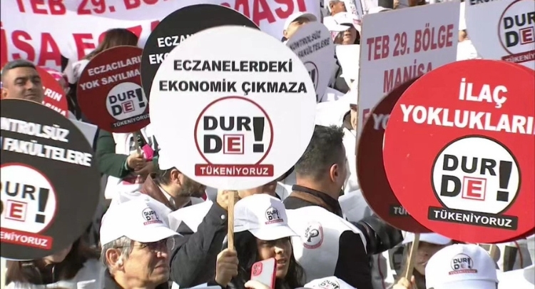 ’Eylem Sırası Eczacılarda’